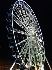 riesenrad bei nacht