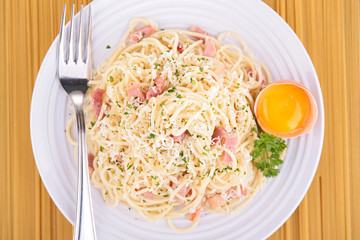 pasta carbonara