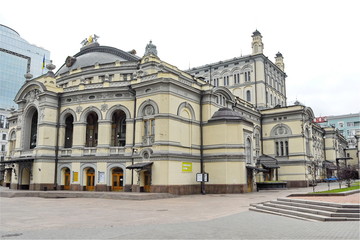 Fototapeta na wymiar Kiev Opera House in Kiev city, Ukraine.