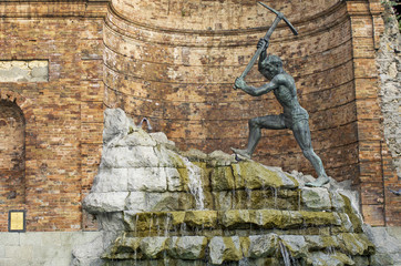 il cavatore, ossia, l'uomo che scava la roccia