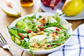 Pear with Pommegranate and Rocket salad