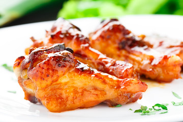 Chicken wings with honey sauce