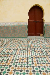 Tür und marokkanisches Mosaik © gribiere