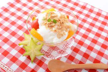 ヨーグルトフルーツサラダ