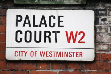palace court street sign a famous london address