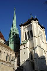 Fototapeta na wymiar Katedra Saint Pierre w Genewie w Szwajcarii