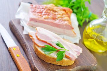 bread with bacon
