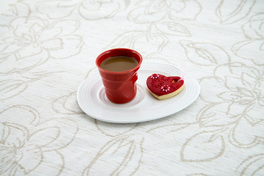 &ouml;zel misafir