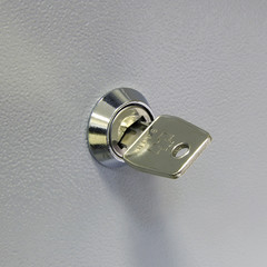 key in the safe deposit