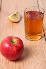 apples with juice