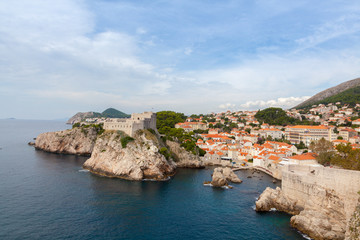 Fototapeta na wymiar Lovrijenac fort and old town in Dubrovnik