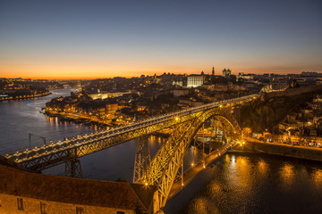 Fototapeta na wymiar Porto, le Douro