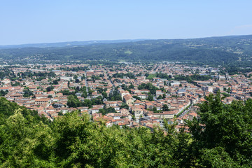 Fototapeta na wymiar Mazamet (France), panoramic view