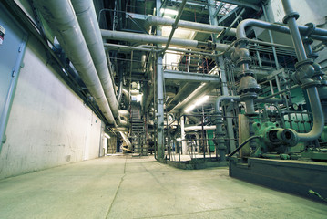 Equipment, cables and piping