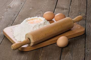 Ingredienti per pasta all'uovo fatta in casa