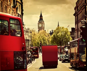 Fotobehang Drukke straat van Londen, Engeland, het Verenigd Koninkrijk. Rode bussen, Big Ben © Photocreo Bednarek