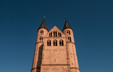 Fototapeta na wymiar Klasztor Matki Bożej w Magdeburg, Niemcy