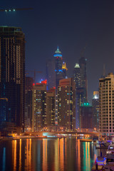 Fototapeta premium Dubai nachts, HDR