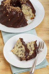 Marmorkuchen mit Schokoladenüberzug
