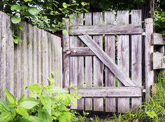woden gate