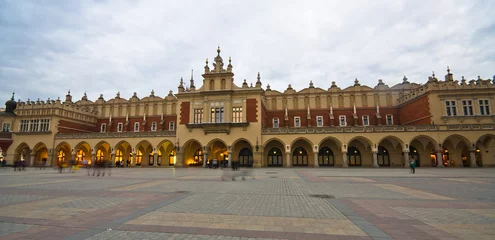 Fotobehang De Grote Markt in Krakau is het belangrijkste plein van © cescassawin