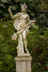 Obraz premium beautiful statues located on, Quinta da Regaleira