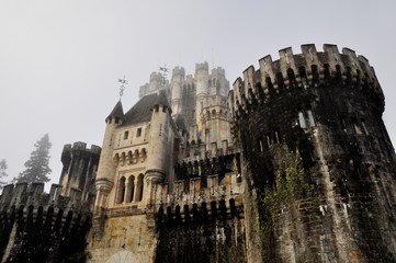 Fototapeta na wymiar Castle of Butron, Basque Country (Spain)