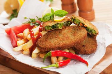 Vegetable burger with french fries