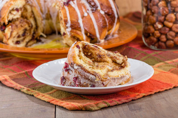 Hazelnut cranberry coffee cake dessert