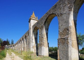 Fototapeta na wymiar Evora Aquaedukt - Evora Aqueduct 06