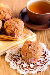 Apple cinnamon muffins