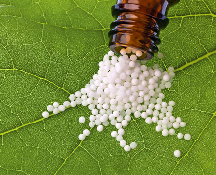 Hom&ouml;opathie. Globuli als alternative Medizin