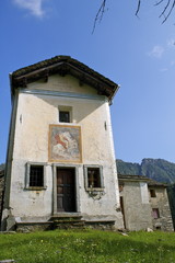 Chiesetta di montagna