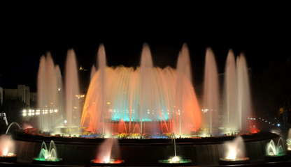 Fuente Mágica de Montjuic - Barcelona, España
