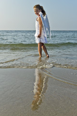 kleiner Engel am Meer