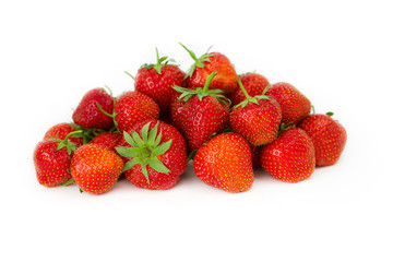 Fototapeta na wymiar Erdbeeren isoliert auf weißem Hintergrund