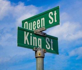 King and Queen street signs