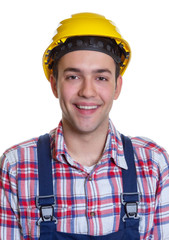 Portrait eines lachenden Bauarbeiters