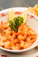 shrimps with lemon
