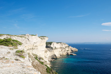 Fototapeta na wymiar Widok z klifu Bonifacio, Korsyka, Francja