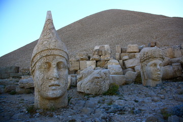 monument of gods on nemrut mountain