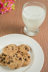 Chocolate chip cookies and a glass of milk