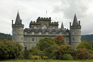 Fototapeta premium Path to Inverary Castle