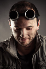 Obraz premium portrait of a nice man in welding goggles