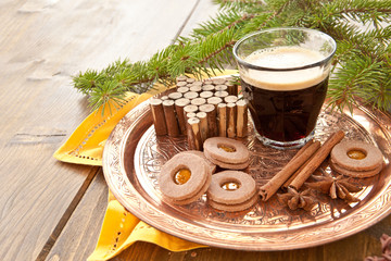 Kleiner Kaffee und Plaetzchen