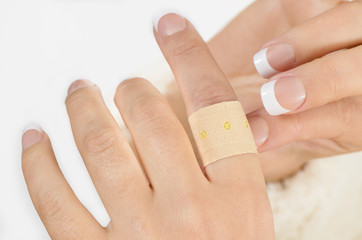 Adhesive bandage