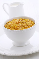 Healthy corn flakes breakfast