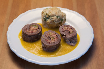 Rinderroulade mit Knödel
