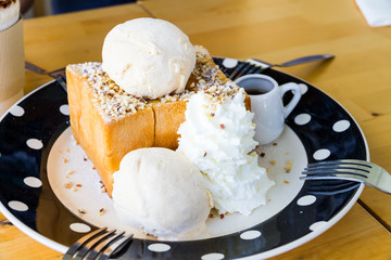 honey toast with ice-cream