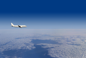 Fototapeta na wymiar komercyjny samolot odrzutowy